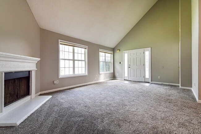 Foto del edificio - 6957 Mahonia Pl