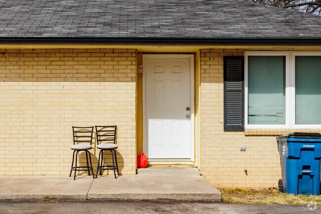 Foto del edificio - Lexington Apartments