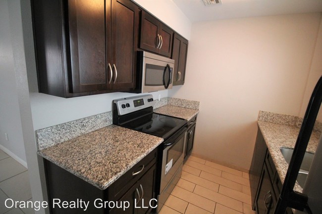 Building Photo - 1121 S Casino Center Blvd
