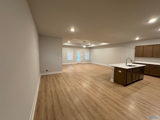 Building Photo - 12631 Whitcomb Cir