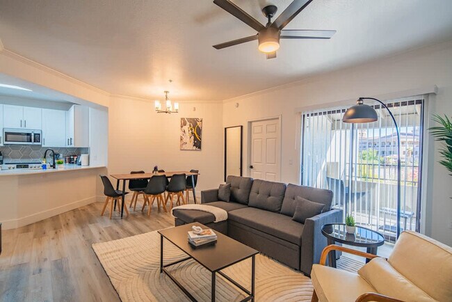 Foto del edificio - 7455 N 95th Ave