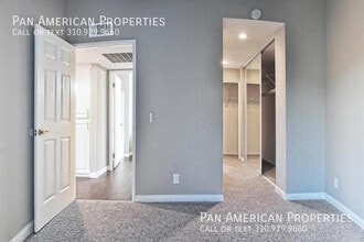 Building Photo - 26130 Laguna Ct