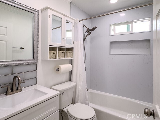 Foto del edificio - 1509 N Meadows Ave