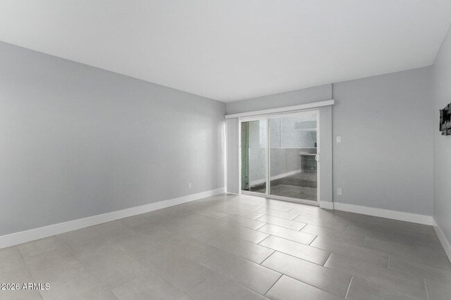 Foto del edificio - 3314 N 68th St