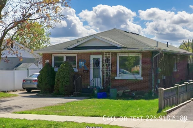 Building Photo - 39 Kelvin Ave