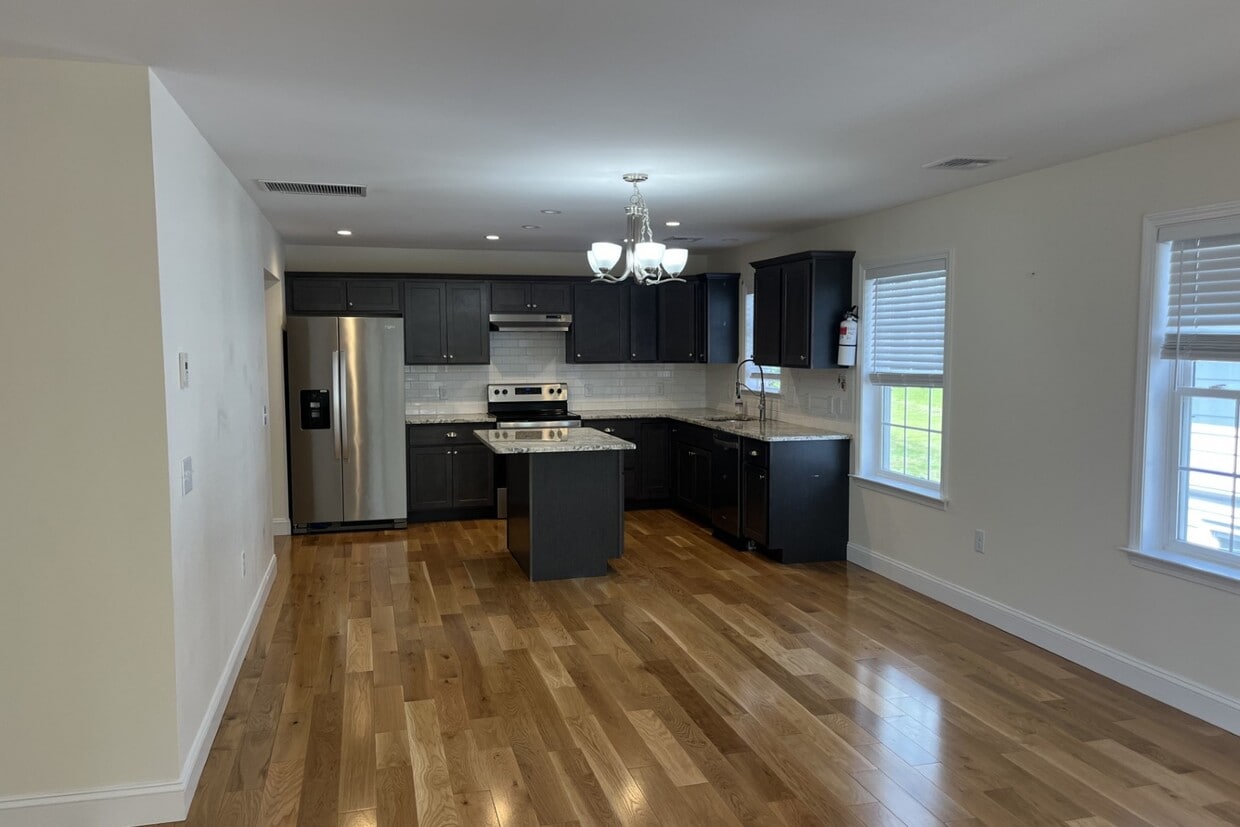 Building Photo - 29 Park Ave