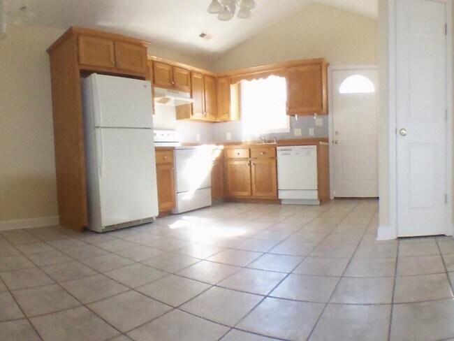 Foto del edificio - 5526 Creon St