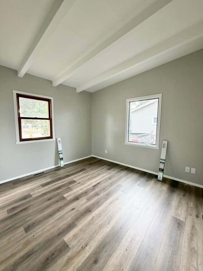 Bedroom 3 - 1122 Kingsley Dr