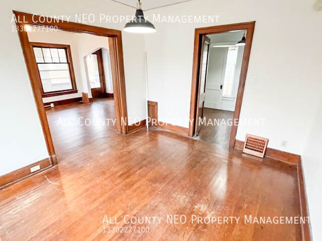 Building Photo - Cozy 2-Bedroom for rent!