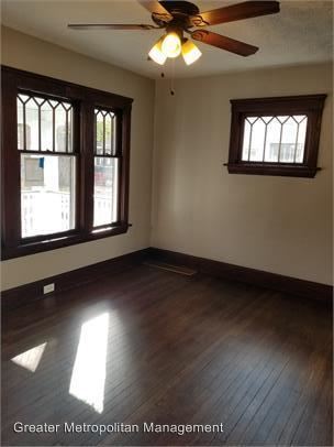 Building Photo - 3 br, 1 bath House - 9902 Gambier Ave