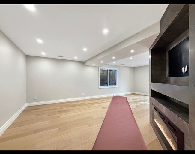 Building Photo - 259 Kneeland Ave