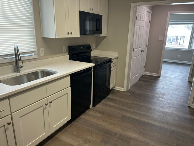 Foto del edificio - 2326 Waterbury St