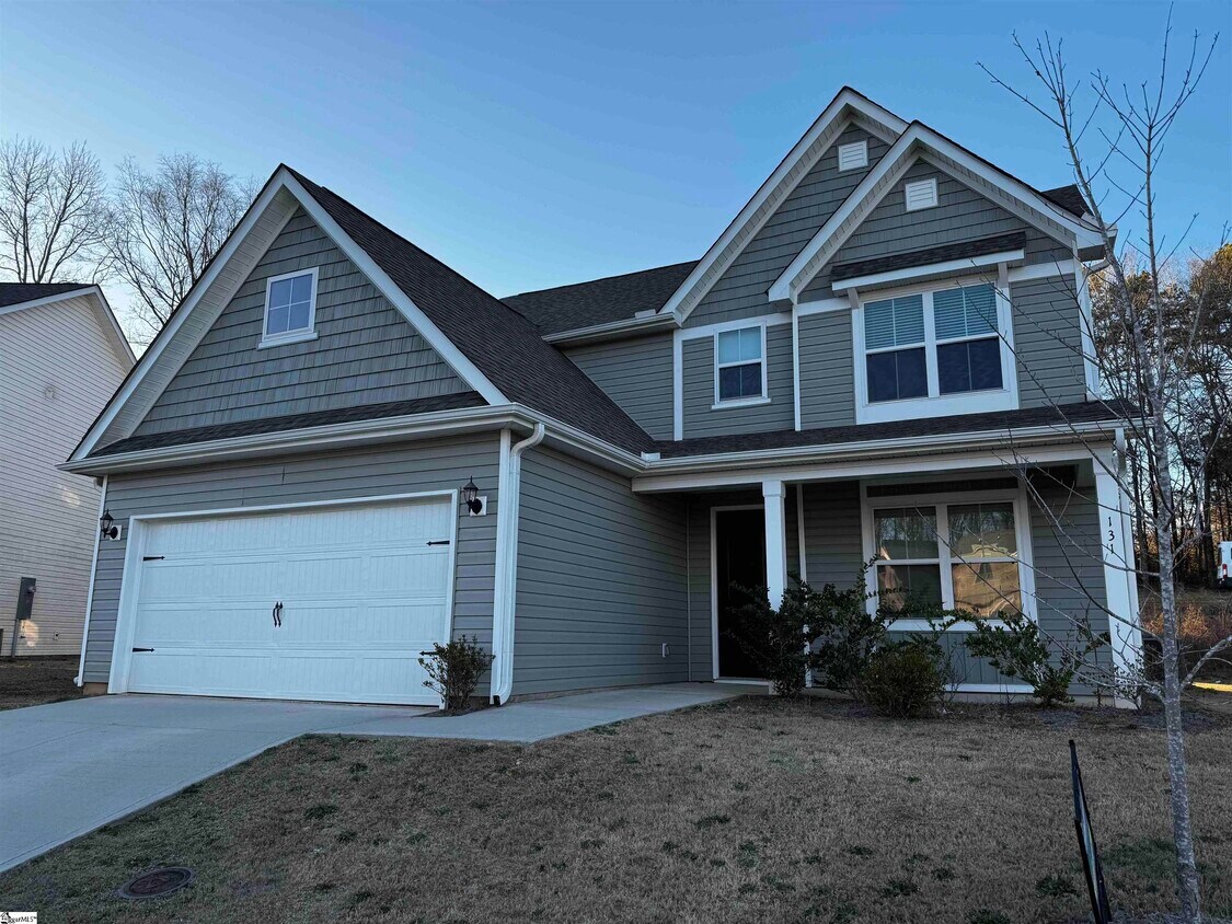 Foto principal - 131 Renwood Rd