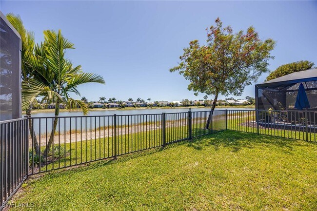 Foto del edificio - 14799 Edgewater Cir