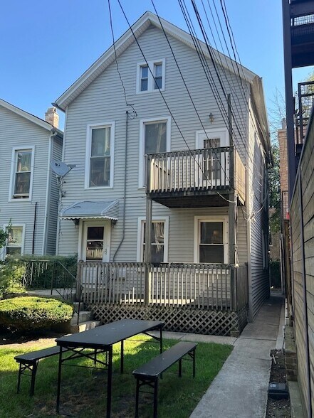 Photo - 1535 N Leavitt Street Unit