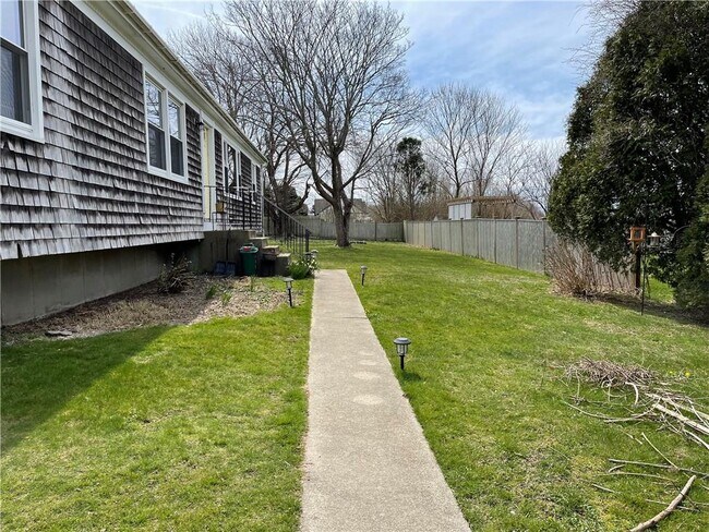 Foto del edificio - 4 Almy Ct