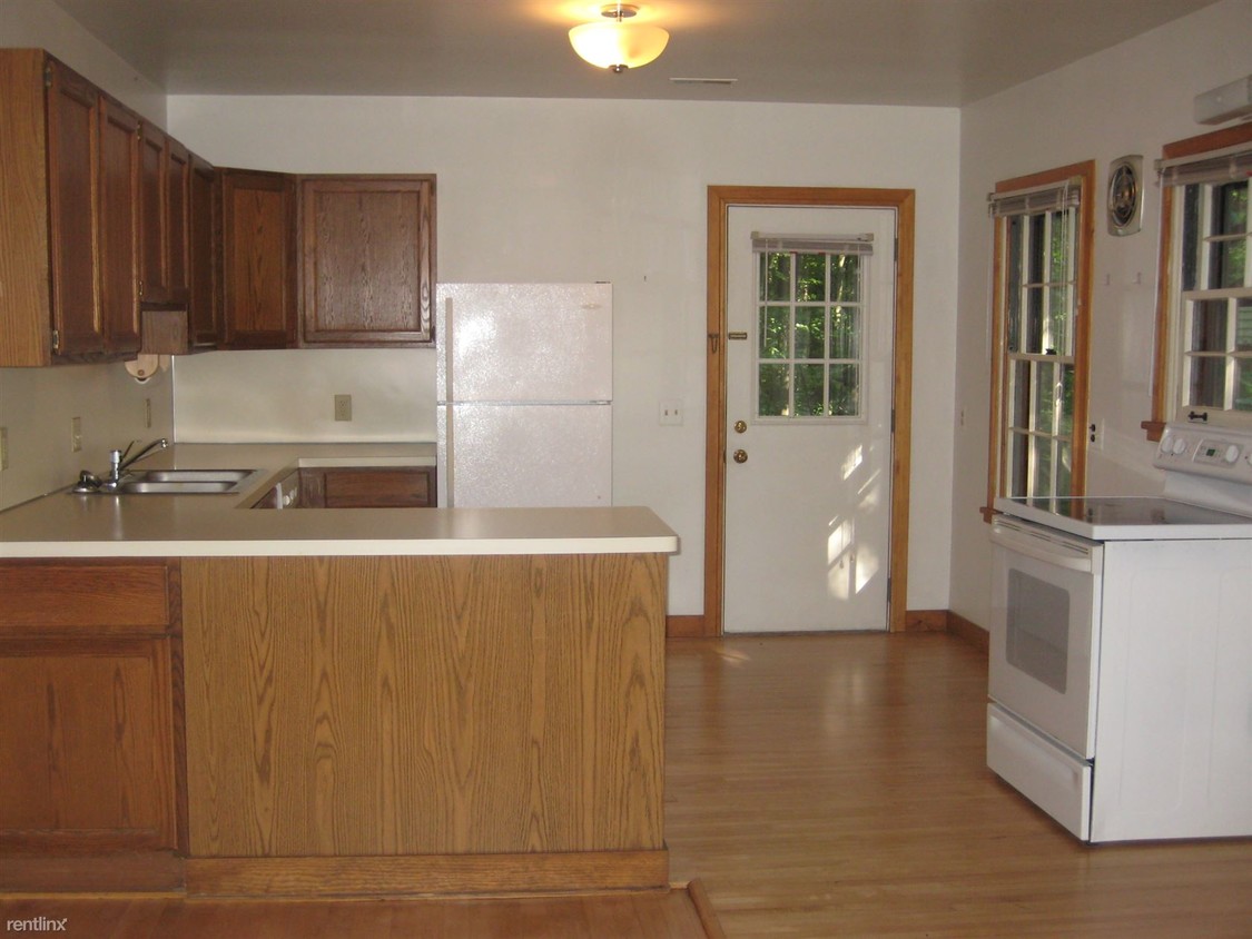 Primary Photo - 1 br, 1 bath House - 2170 S Zeeb Rd