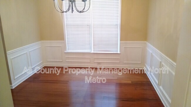 Foto del edificio - 2920 Highland Pass