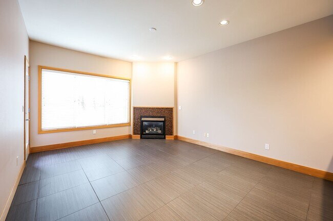Foto del edificio - Charming 1 bdrm 1 bath Condo in Downtown V...