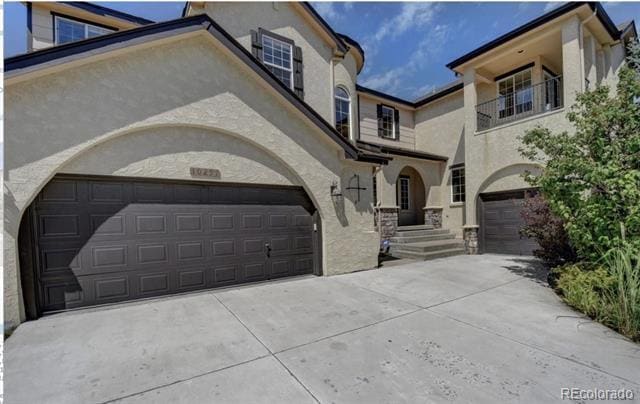 Building Photo - 10297 Greatwood Pointe