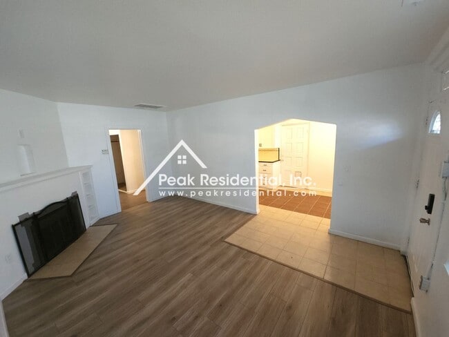 Building Photo - 1 br, 1 bath House - 6727 5th Street