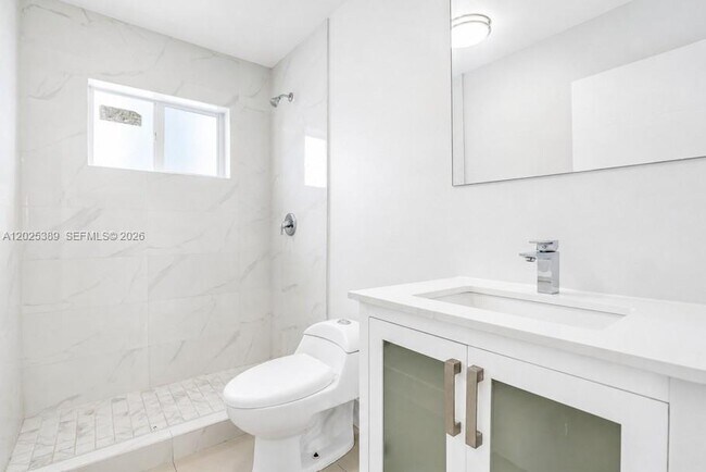 Foto del edificio - 1180 NW 67th St
