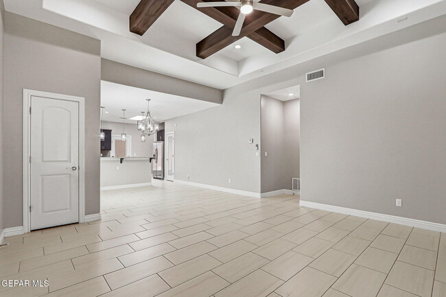Building Photo - 14925 Tierra Mirage Ave