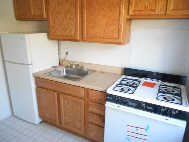 Kitchen - First Property Mngmt-South Elmora Apartments