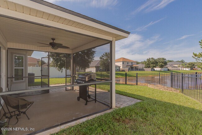 Foto del edificio - 15816 Twin Creek Dr