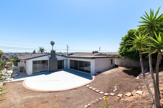 Building Photo - 2502 Cowley Way