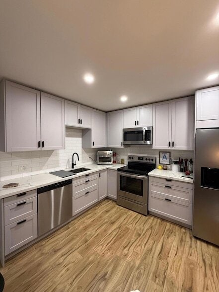 Photo - 1415 SW 9th Street Unit Apartment