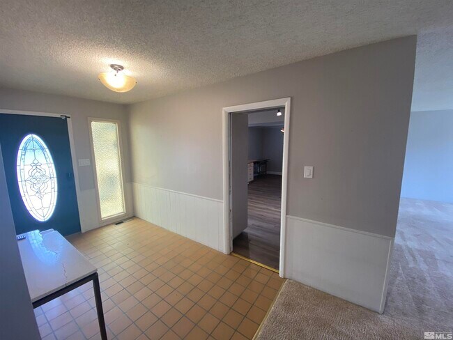 Foto del edificio - 3225 Tamarisk Dr