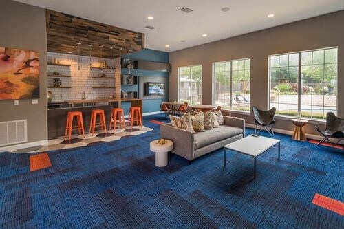 Foto del edificio - 13425 Ranch Rd 620 N
