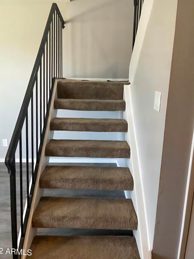 Foto del edificio - 4722 W Rose Ln
