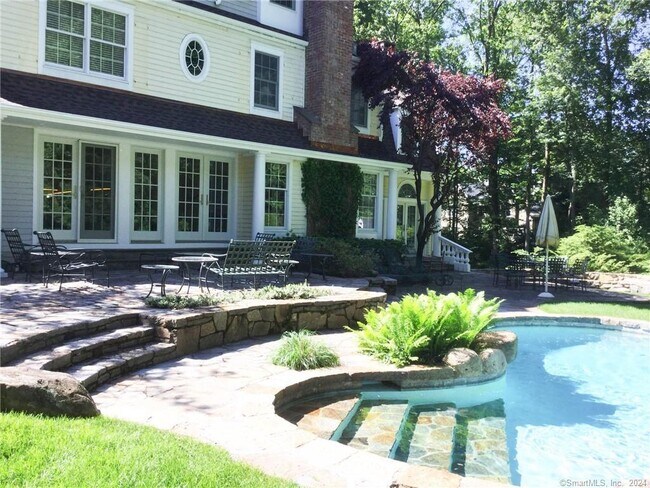 Foto del edificio - 54 Scofield Ln