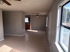 Building Photo - 50037 Kevin Dr