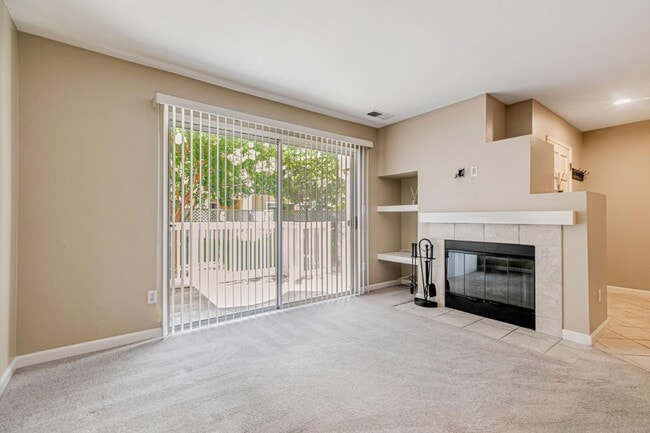 Building Photo - 6962 Gregorich Dr