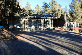 Building Photo - 4046 Ponderosa Dr