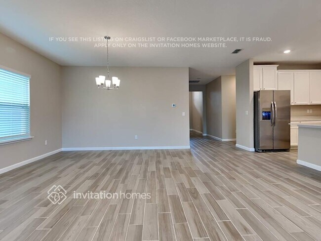 Foto del edificio - 7539 Chervil St