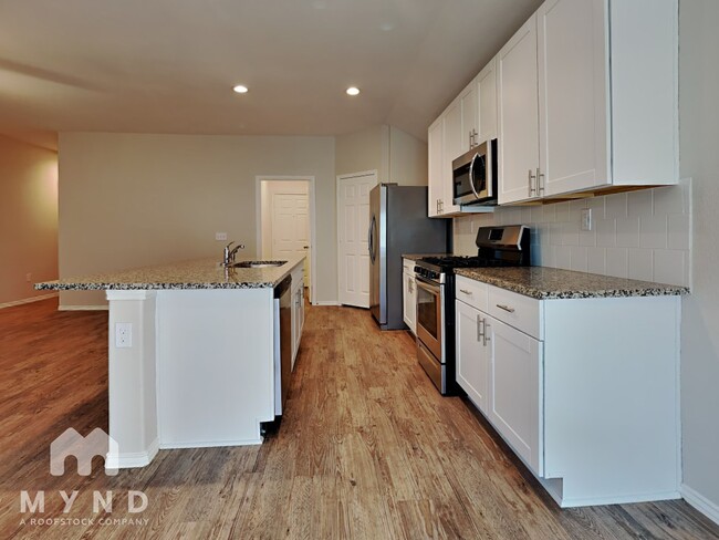 Foto del edificio - 20938 Canary Wood Ln