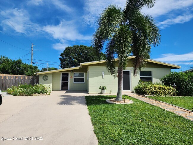 Foto del edificio - 833 Cronin Ave