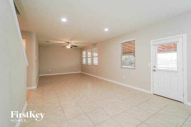 Building Photo - 10430 Rosalina Lp