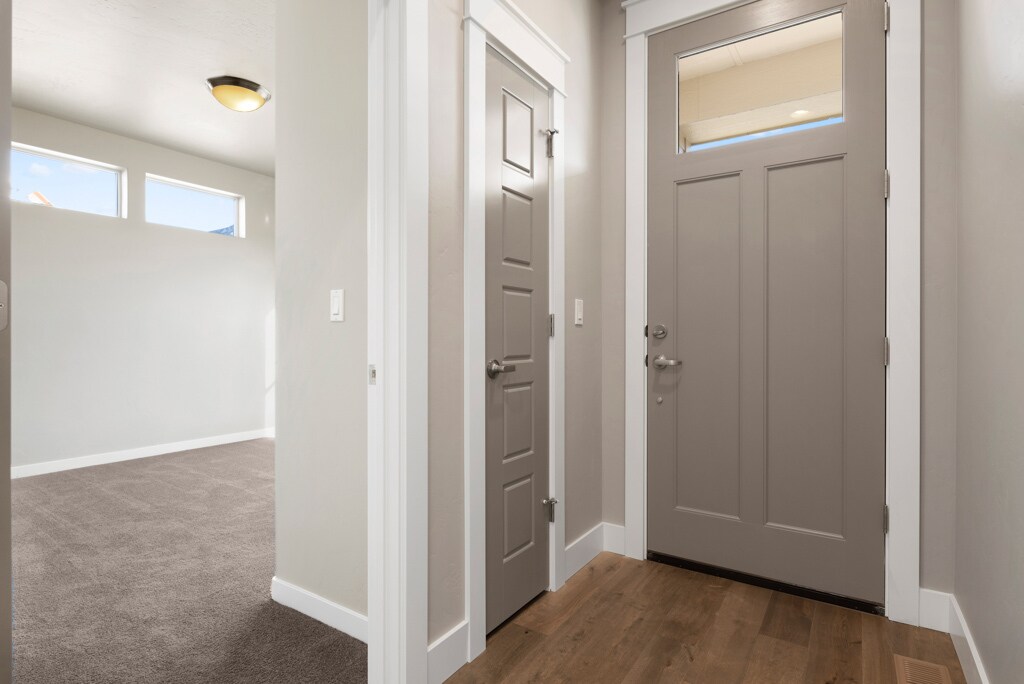 Primary Photo - 3688 W Sunny Cv Ln