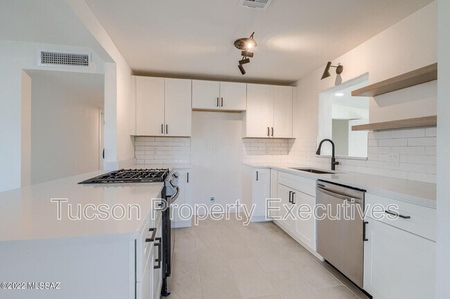 Foto del edificio - 2901 E Seneca St