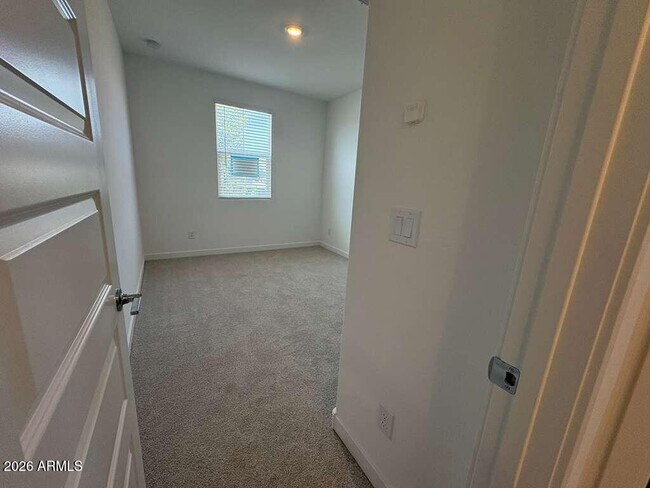 Foto del edificio - 4517 E Kenneth Ln