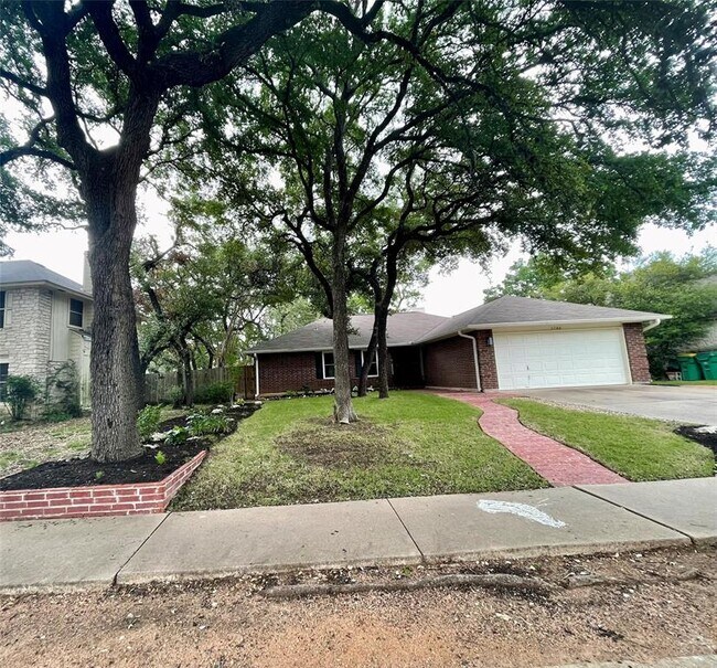 Building Photo - 1704 Old Ml Rd