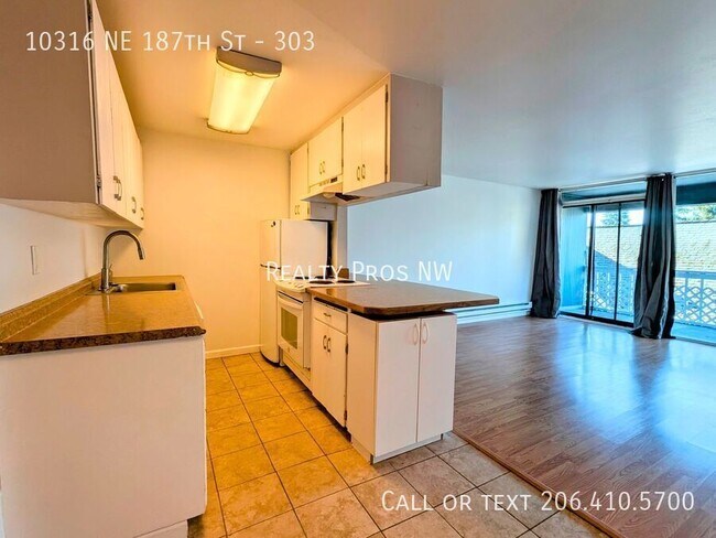 Photo - 10316 NE 187th St House