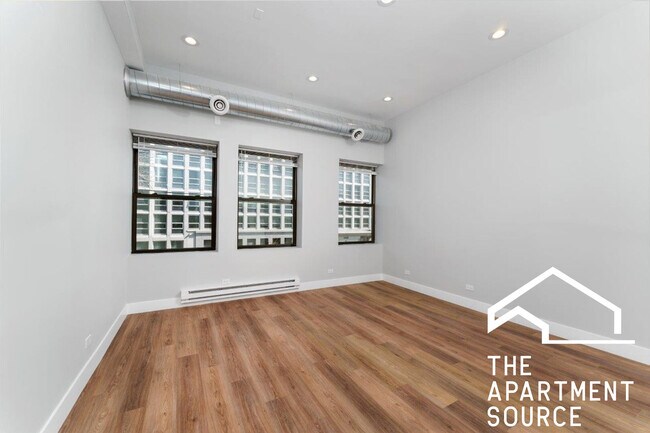 Foto del edificio - 1219 W Devon Ave