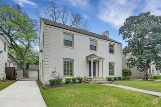 Building Photo - 3215 Milburn St