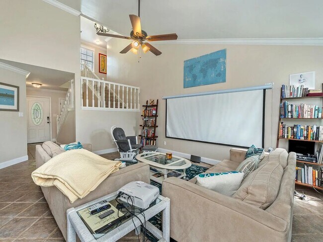 Foto del edificio - 1225 Quail Lake Blvd